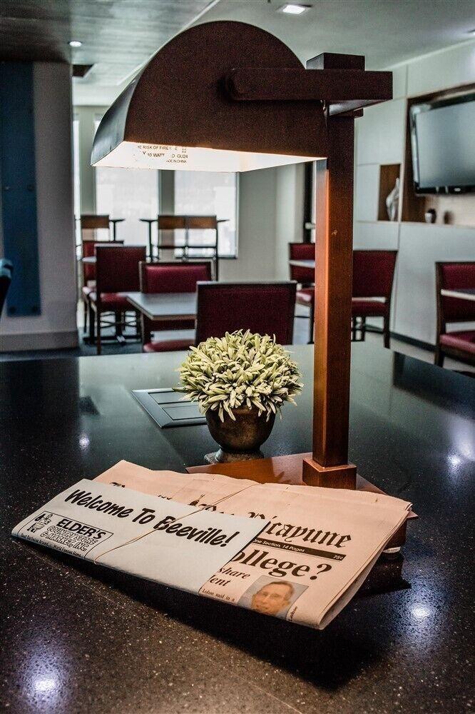 Holiday Inn Express And Suites Beeville By Ihg Екстер'єр фото