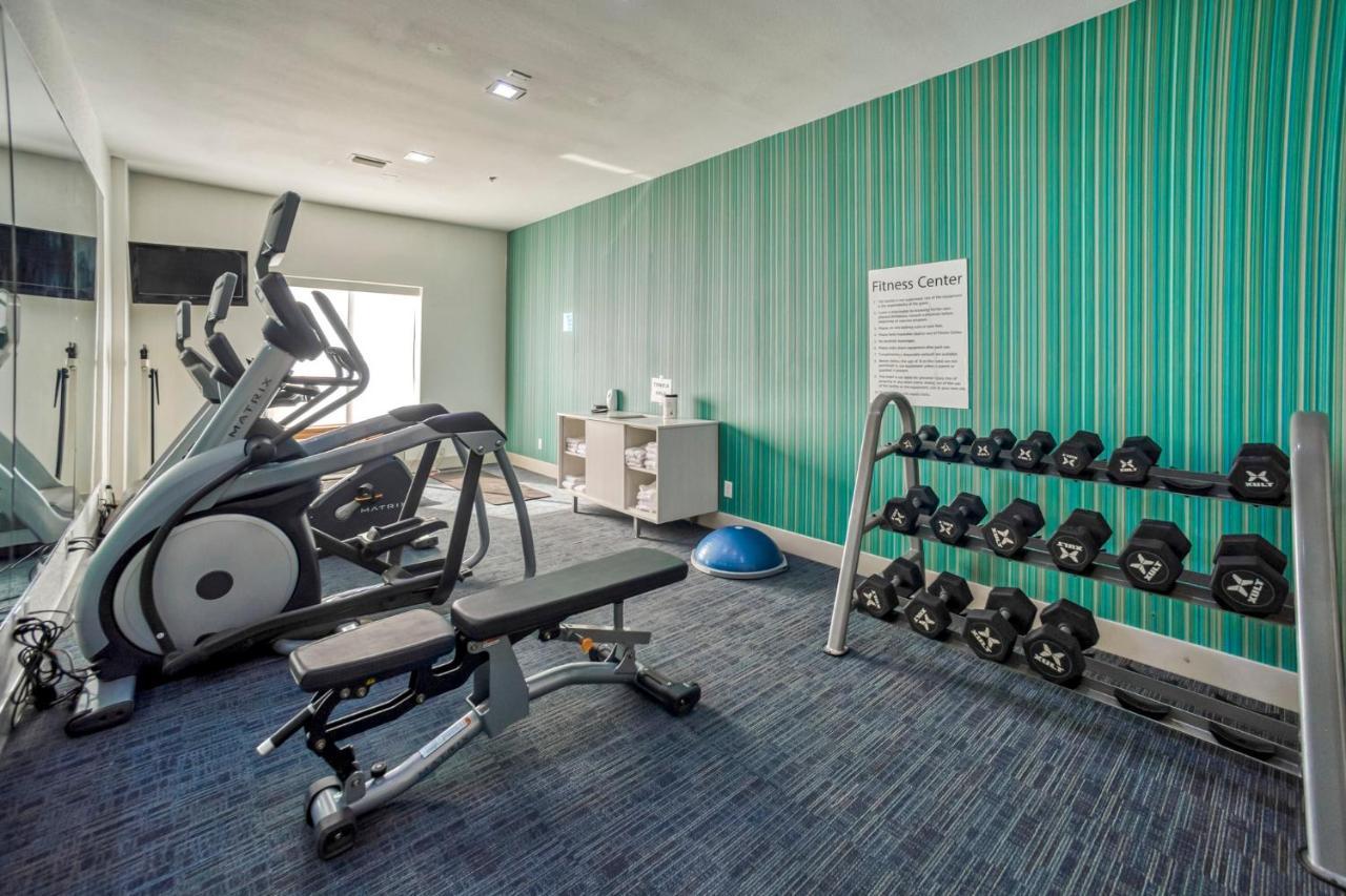 Holiday Inn Express And Suites Beeville By Ihg Екстер'єр фото